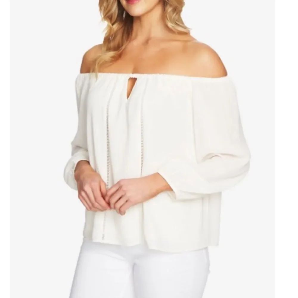 CeCe Ladder Stitch Off-The-Shoulder Blouse side large - new with tags!